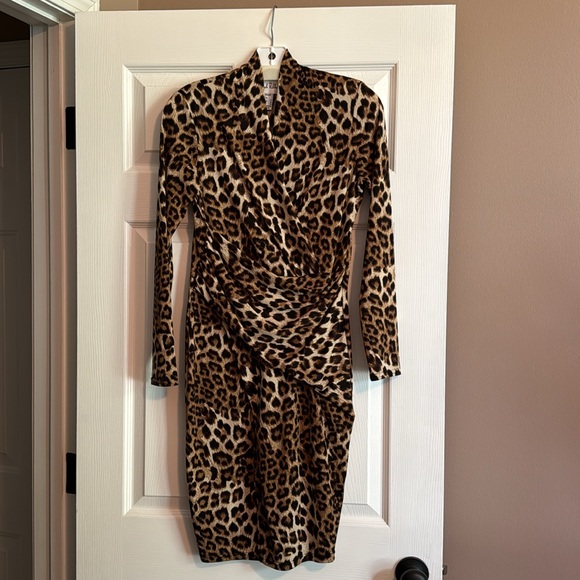 EUC Joseph Ribkoff Animal Print Long Sleeve Dress Size 4 - Picture 3 of 5